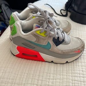 NIKE AIR MAX Gray Kid’s Size 11C